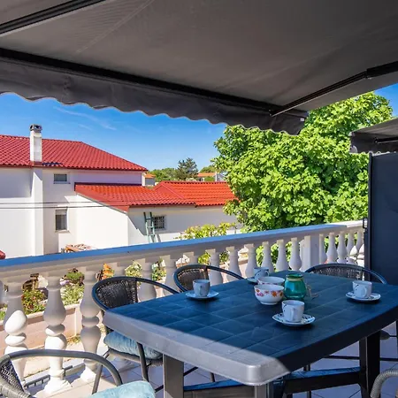 Apartman Perecinec *