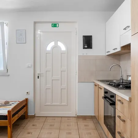 Apartman Perecinec Vir