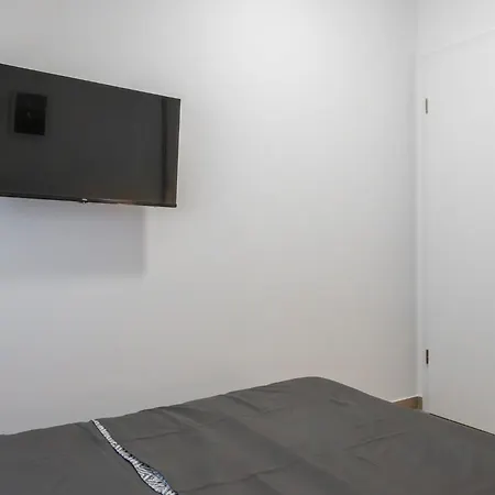 Apartman Perecinec Vir